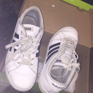 Adidas size 5y sneakers